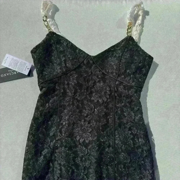 Guess Black Bodycon Mini Dress Sweetheart Neckline - Picture 3 of 9